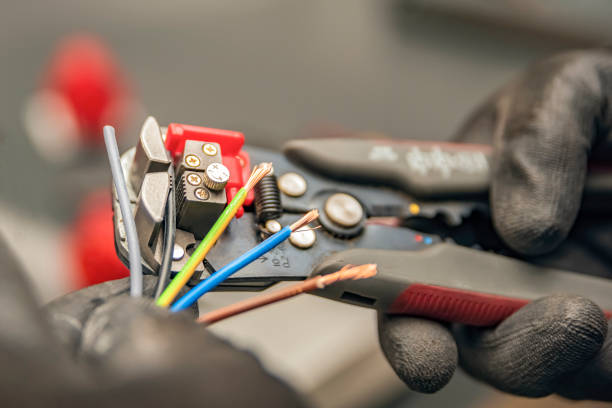 Best Affordable Electrician  in Mount Carmel, OH